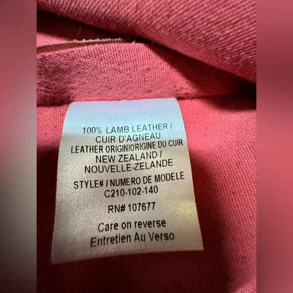 Alice + Olivia Red Leather Zip Fly Pants
Size 2 - Picture 13 of 14